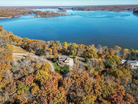 2753 E Pedigo Bay Drive Bloomington IN 47401