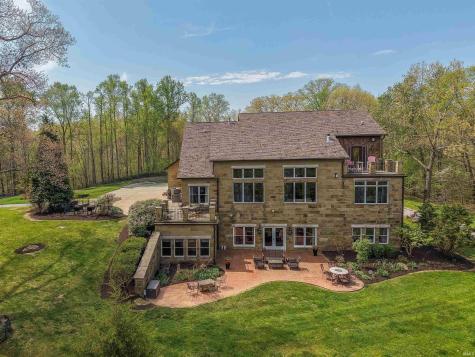 2753 E Pedigo Bay Drive Bloomington IN 47401