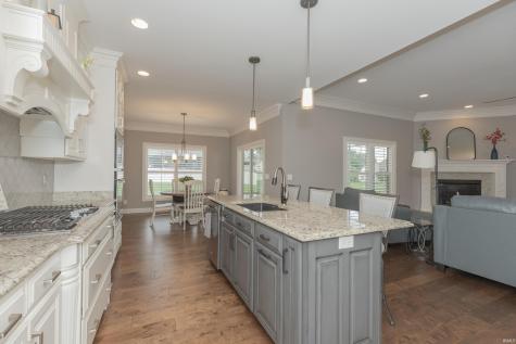 8831 Jenkins Drive Evansville IN 47725