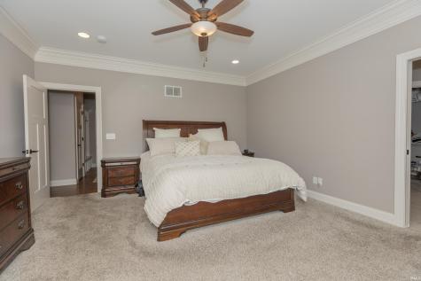 8831 Jenkins Drive Evansville IN 47725