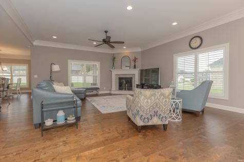 8831 Jenkins Drive Evansville IN 47725