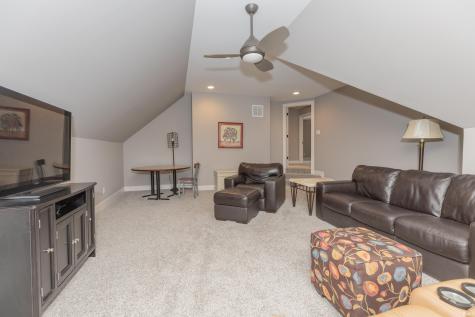 8831 Jenkins Drive Evansville IN 47725