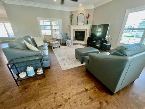 8831 Jenkins Drive Evansville IN 47725