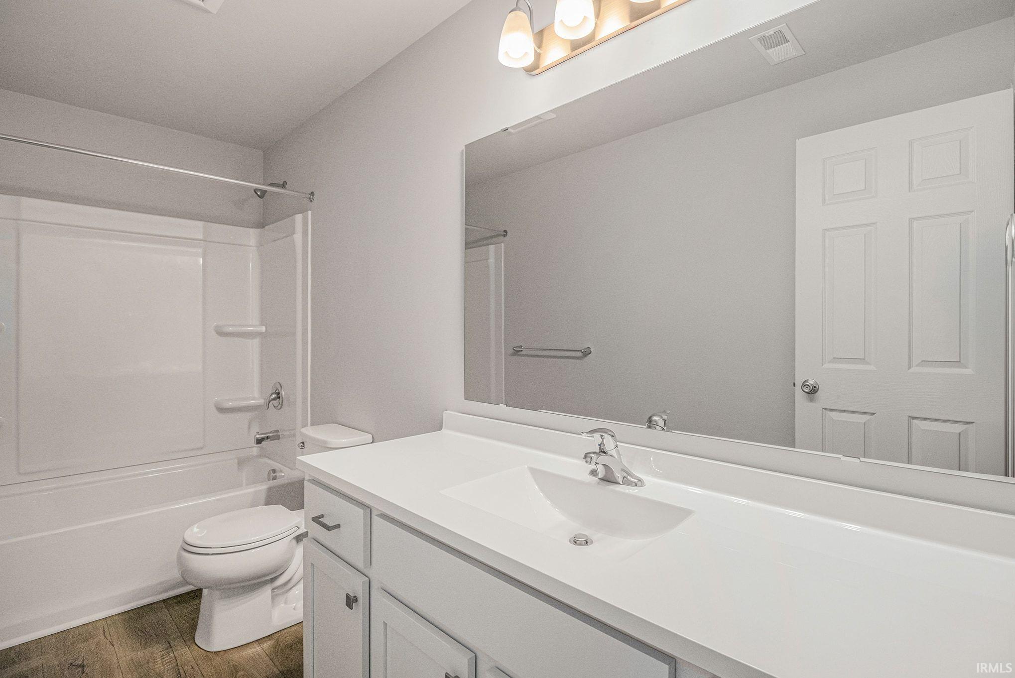 1326 Keady Court South Bend IN 46614