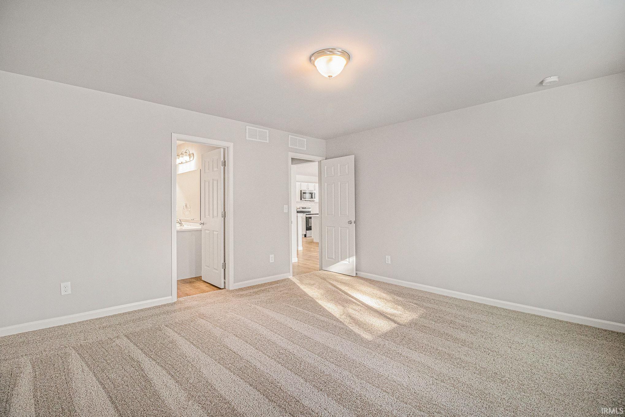 1326 Keady Court South Bend IN 46614