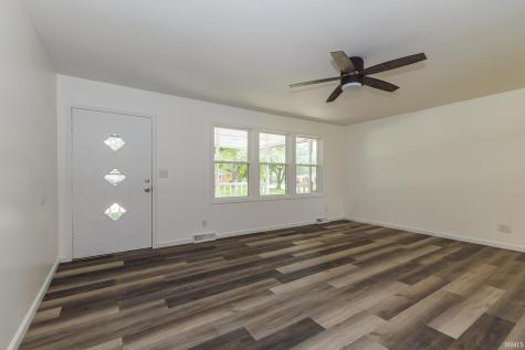 5805 E Carolyn Drive Muncie IN 47303