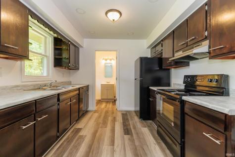 5805 E Carolyn Drive Muncie IN 47303
