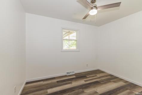 5805 E Carolyn Drive Muncie IN 47303
