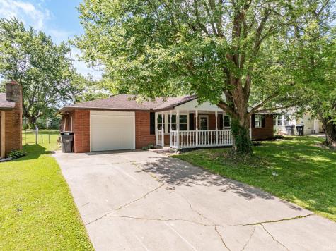 5805 E Carolyn Drive Muncie IN 47303