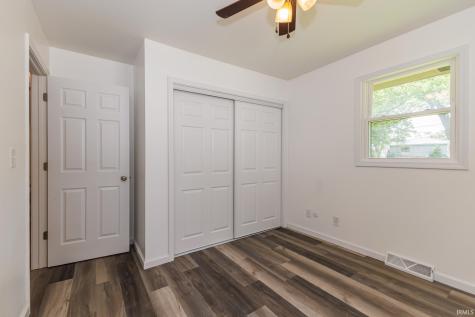 5805 E Carolyn Drive Muncie IN 47303