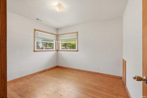 5711 Homewood Drive Fort Wayne IN 46825