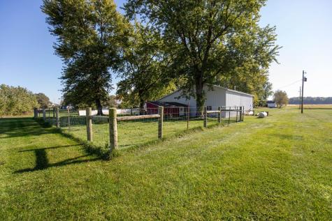 6122 E St Rd 14 Road Rochester IN 46975