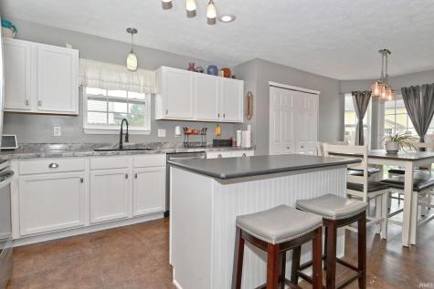 2332 Foxtail Drive Plainfield IN 46168