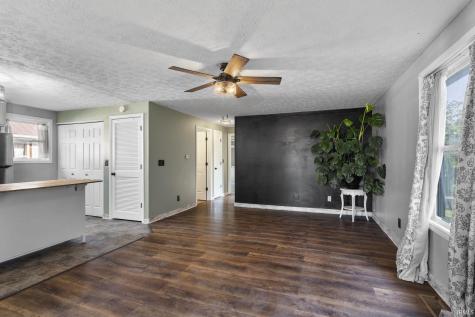 814 W Boone Street Frankfort IN 46041
