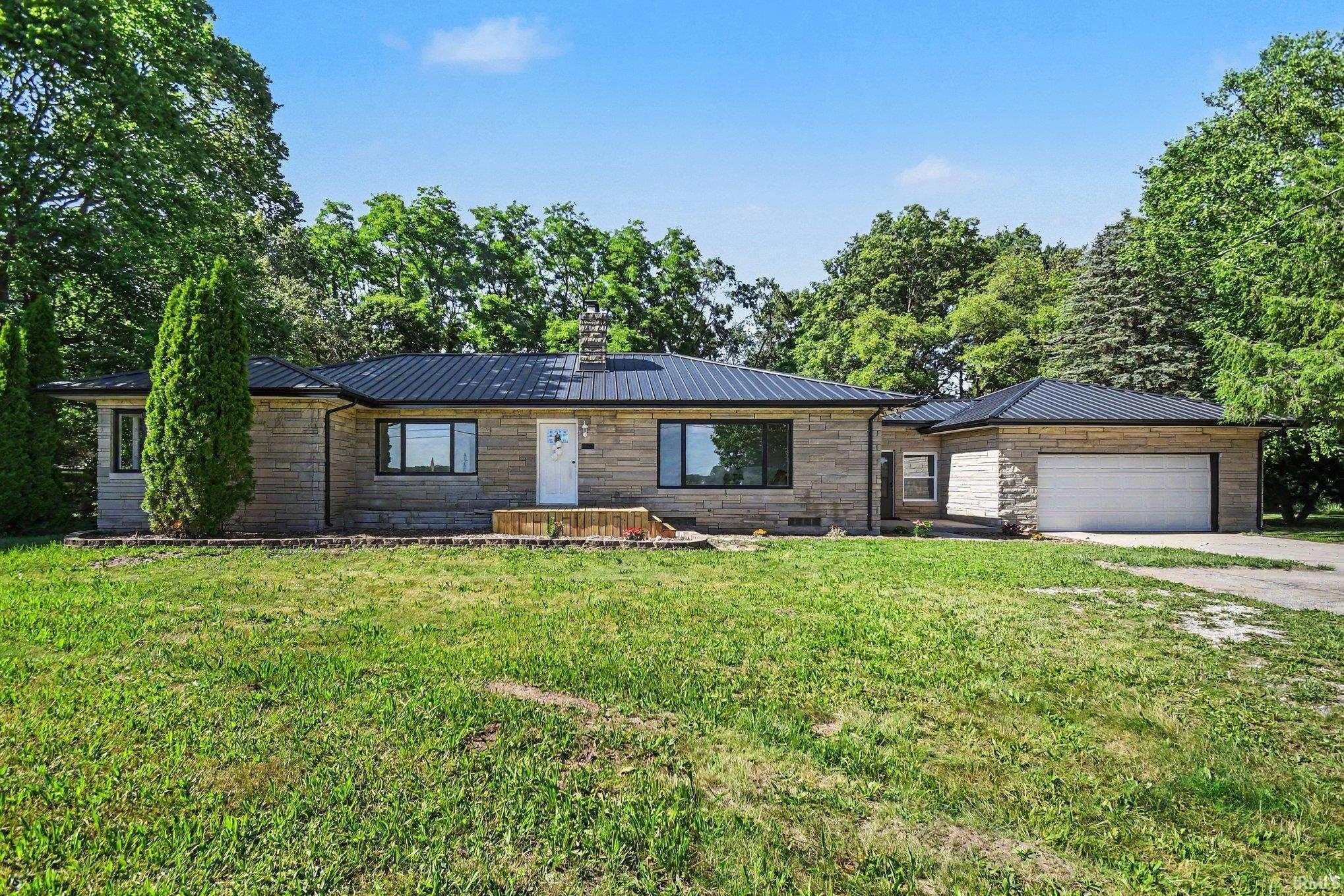58475 Crumstown Highway South Bend IN 46619