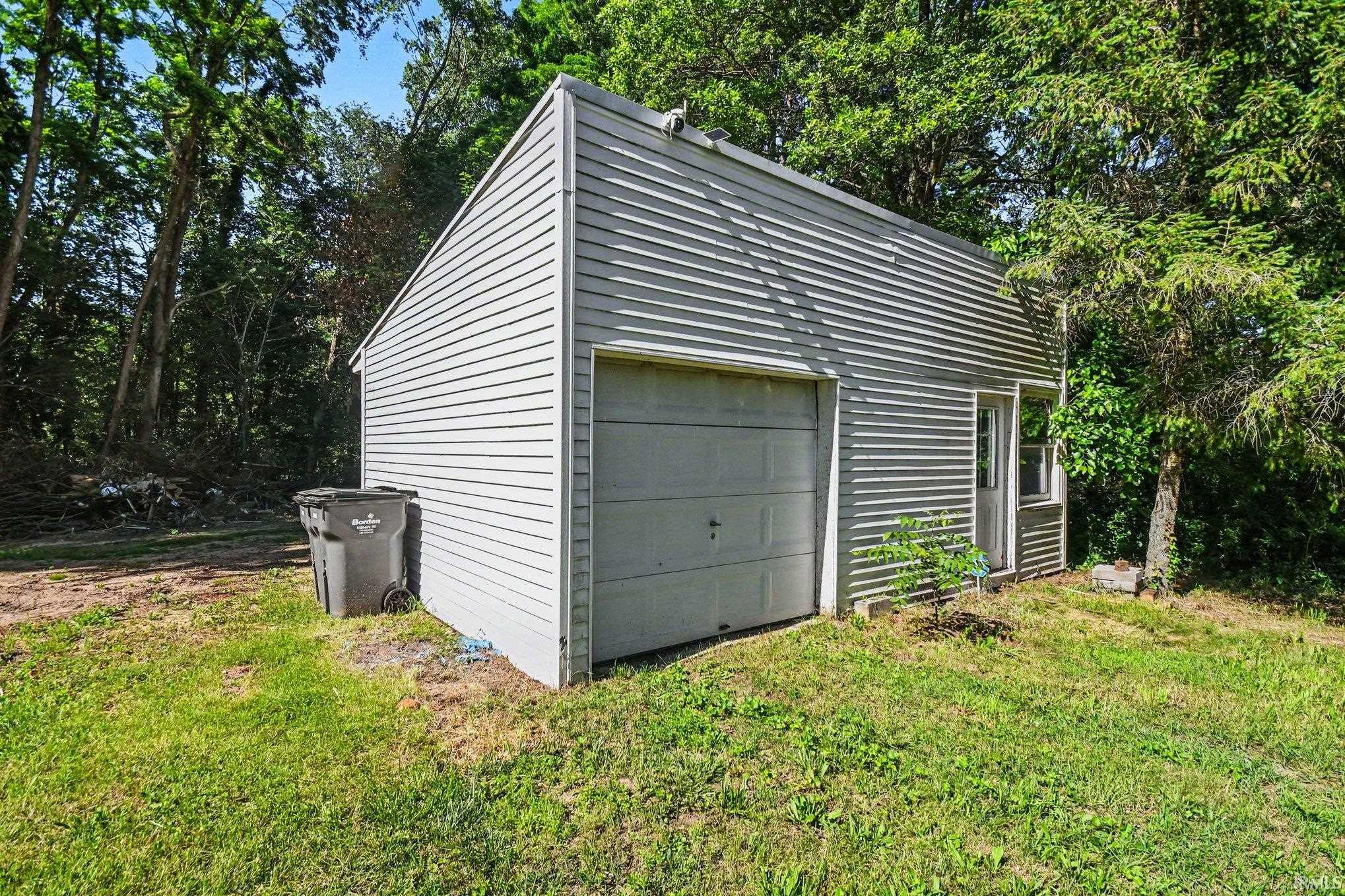 58475 Crumstown Highway South Bend IN 46619