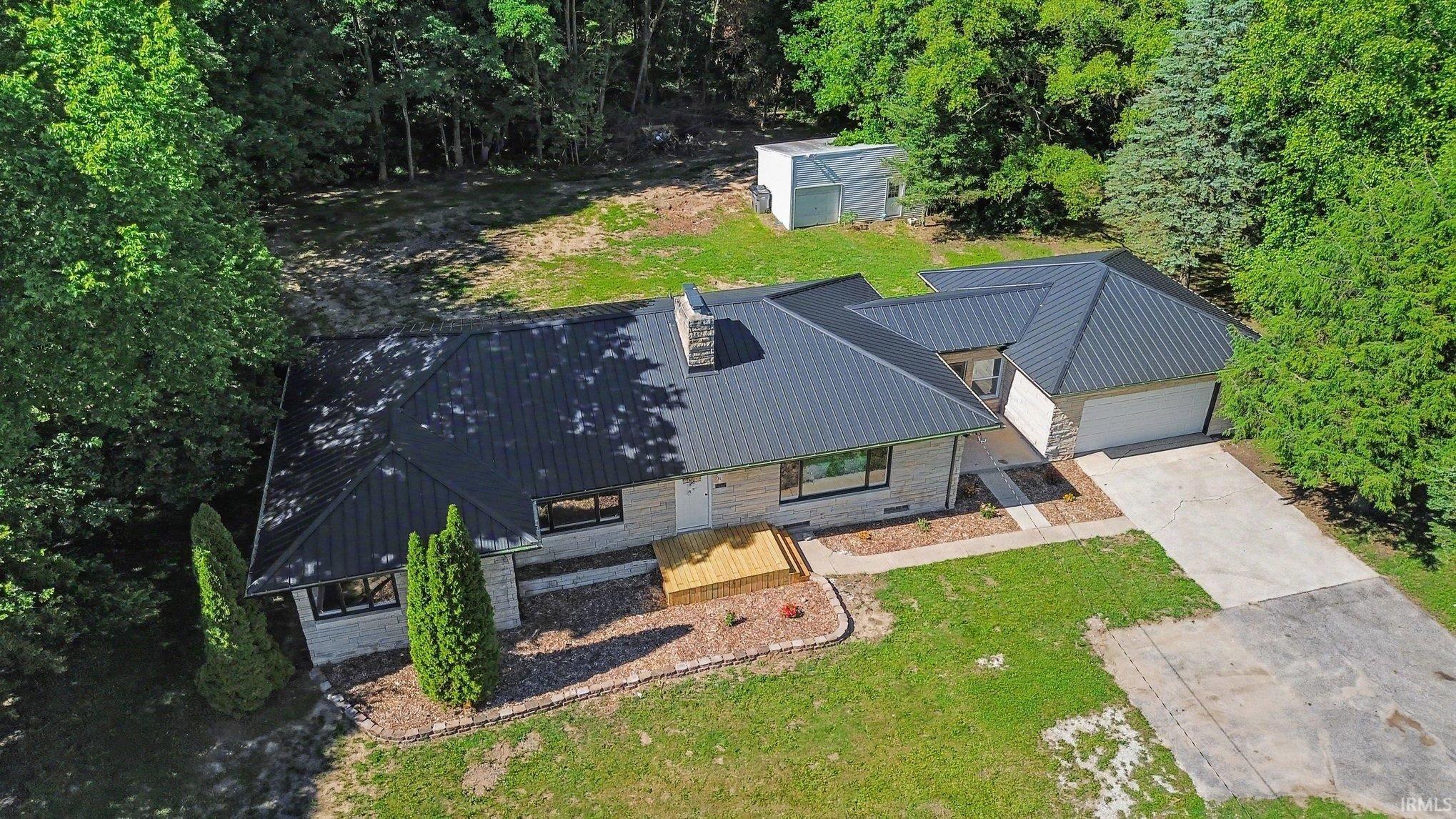 58475 Crumstown Highway South Bend IN 46619