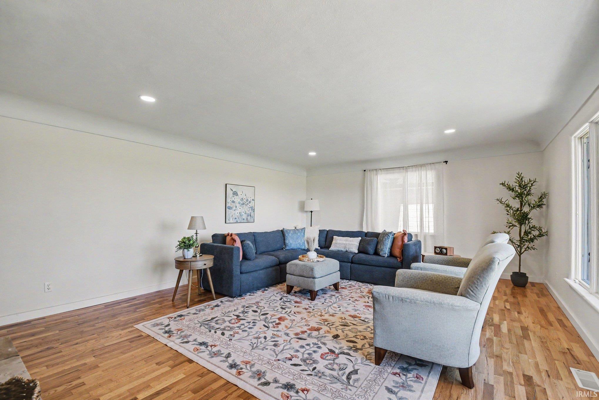 58475 Crumstown Highway South Bend IN 46619