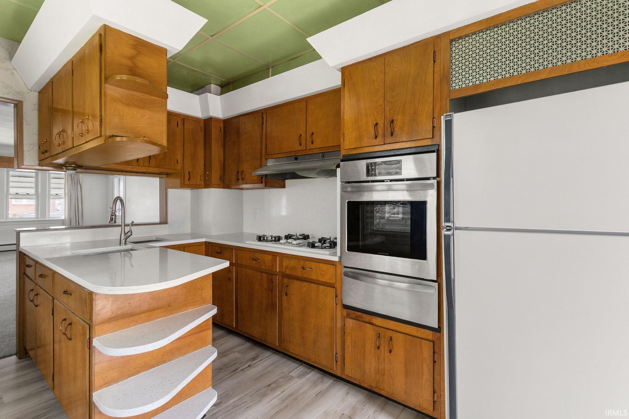 2212 Franklin Street South Bend IN 46613