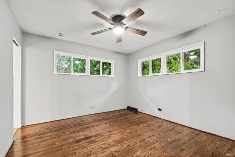 57245 Poppy Road South Bend IN 46619