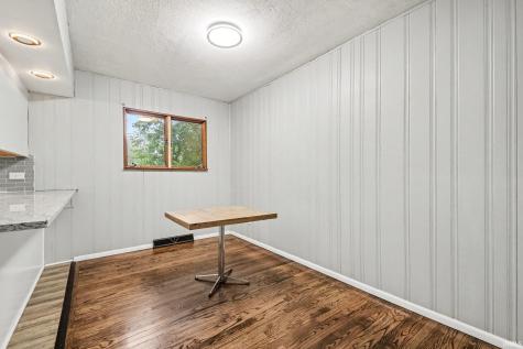 57245 Poppy Road South Bend IN 46619