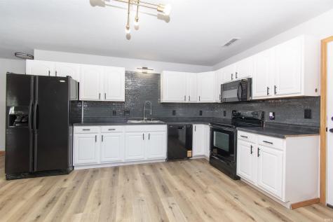 711 Burke Street Columbia City IN 46725