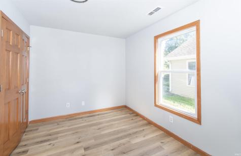 711 Burke Street Columbia City IN 46725