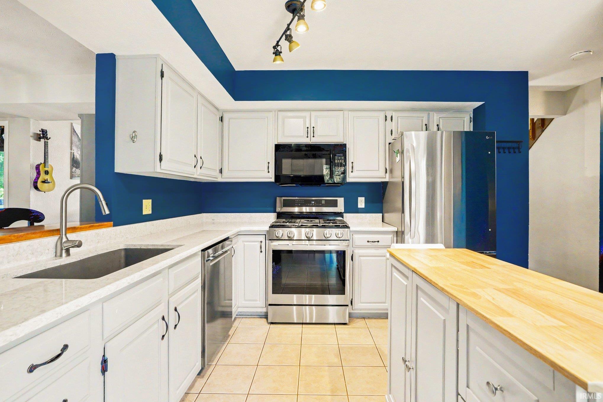 26892 Deer Creek Lane Elkhart IN 46514