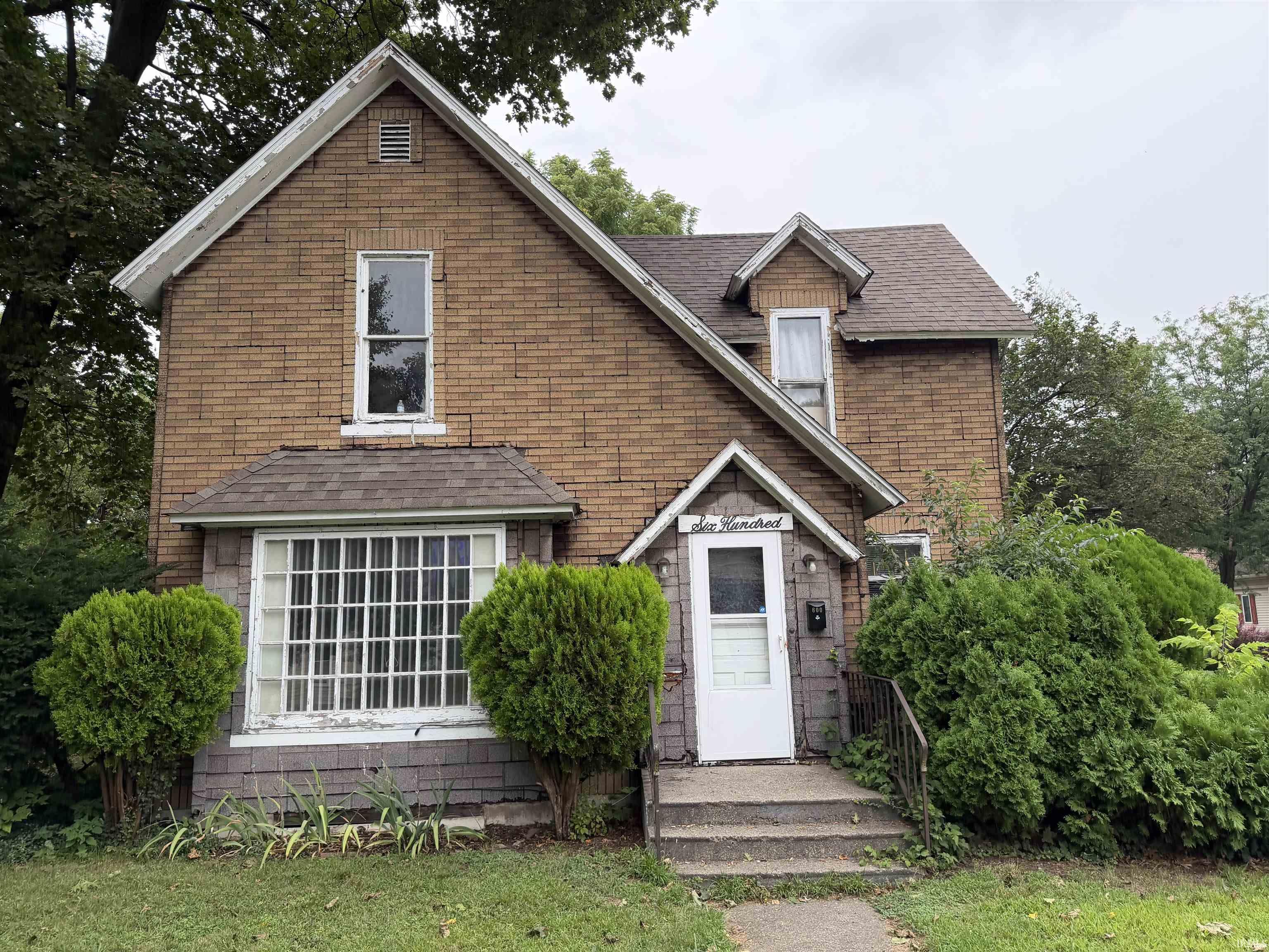 600 W Wolf Avenue Elkhart IN 46516