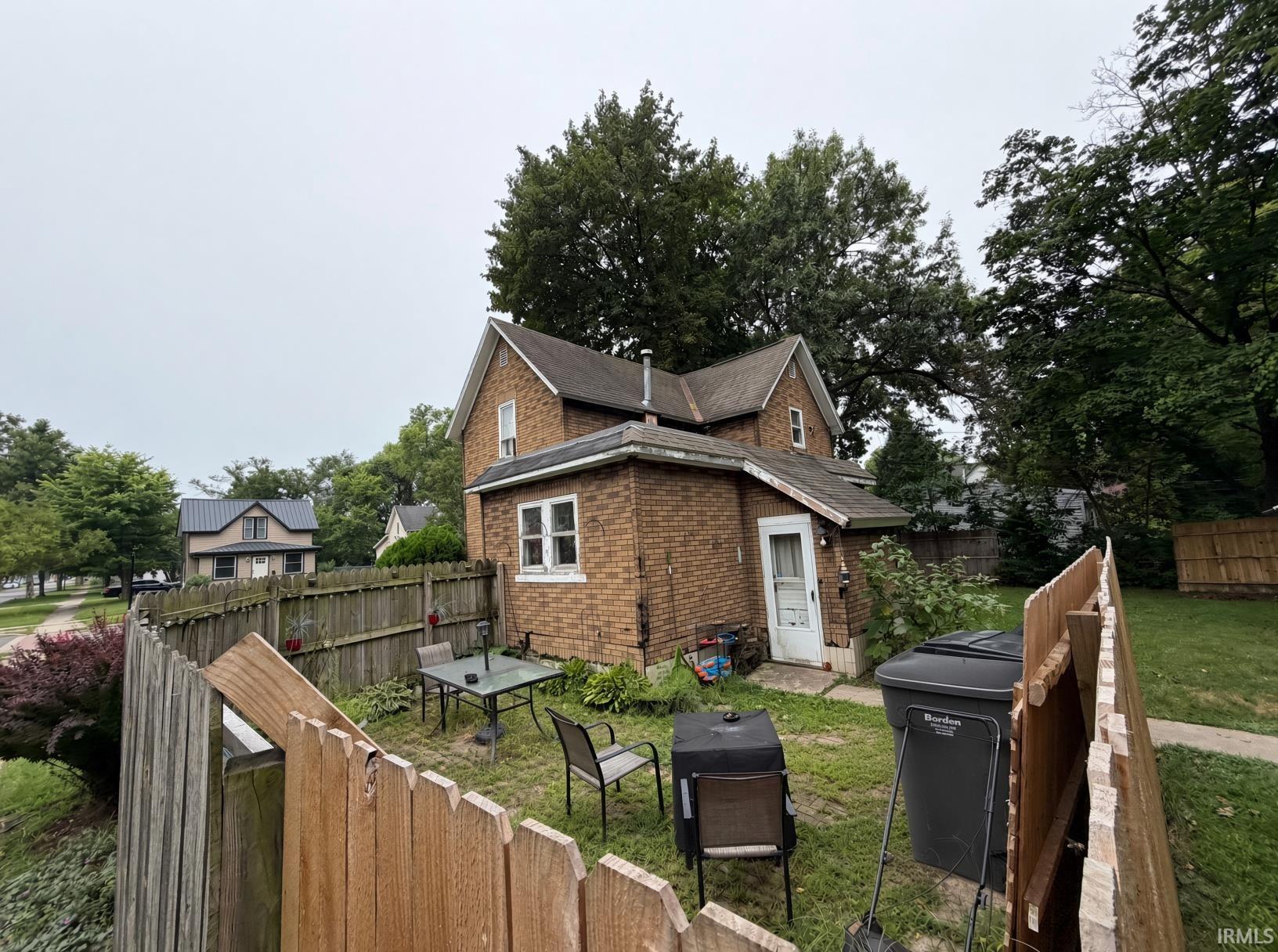 600 W Wolf Avenue Elkhart IN 46516