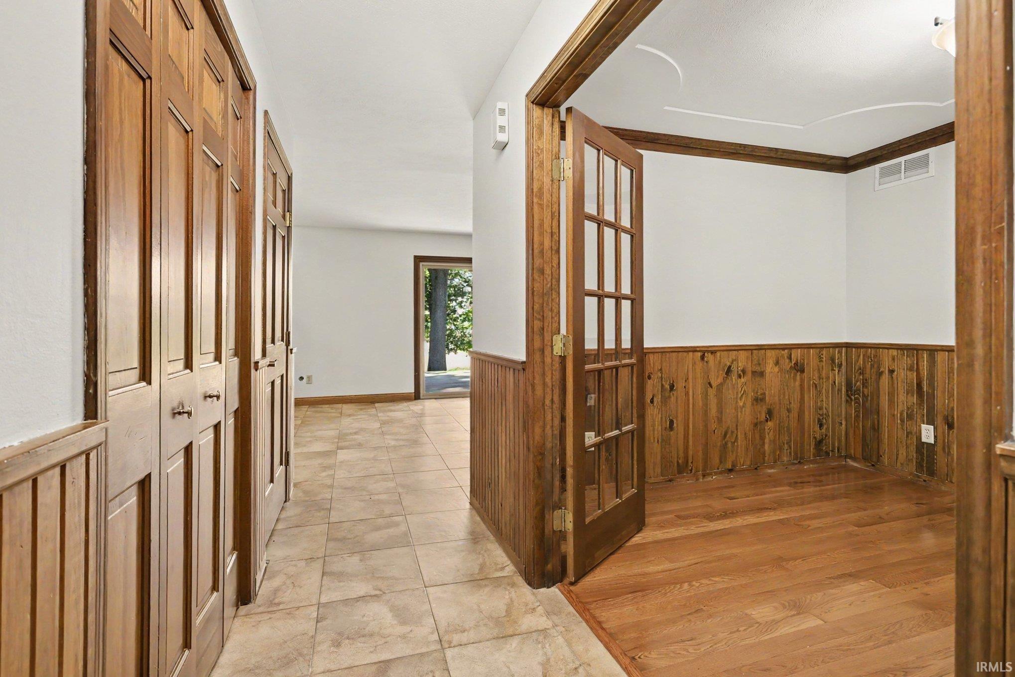 50644 Country Knolls Drive Granger IN 46530