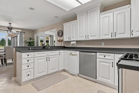 9320 Sugar Mill Drive Fort Wayne IN 46835