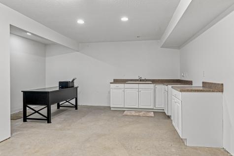 9320 Sugar Mill Drive Fort Wayne IN 46835