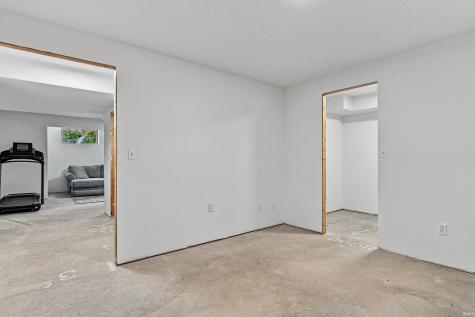 9320 Sugar Mill Drive Fort Wayne IN 46835