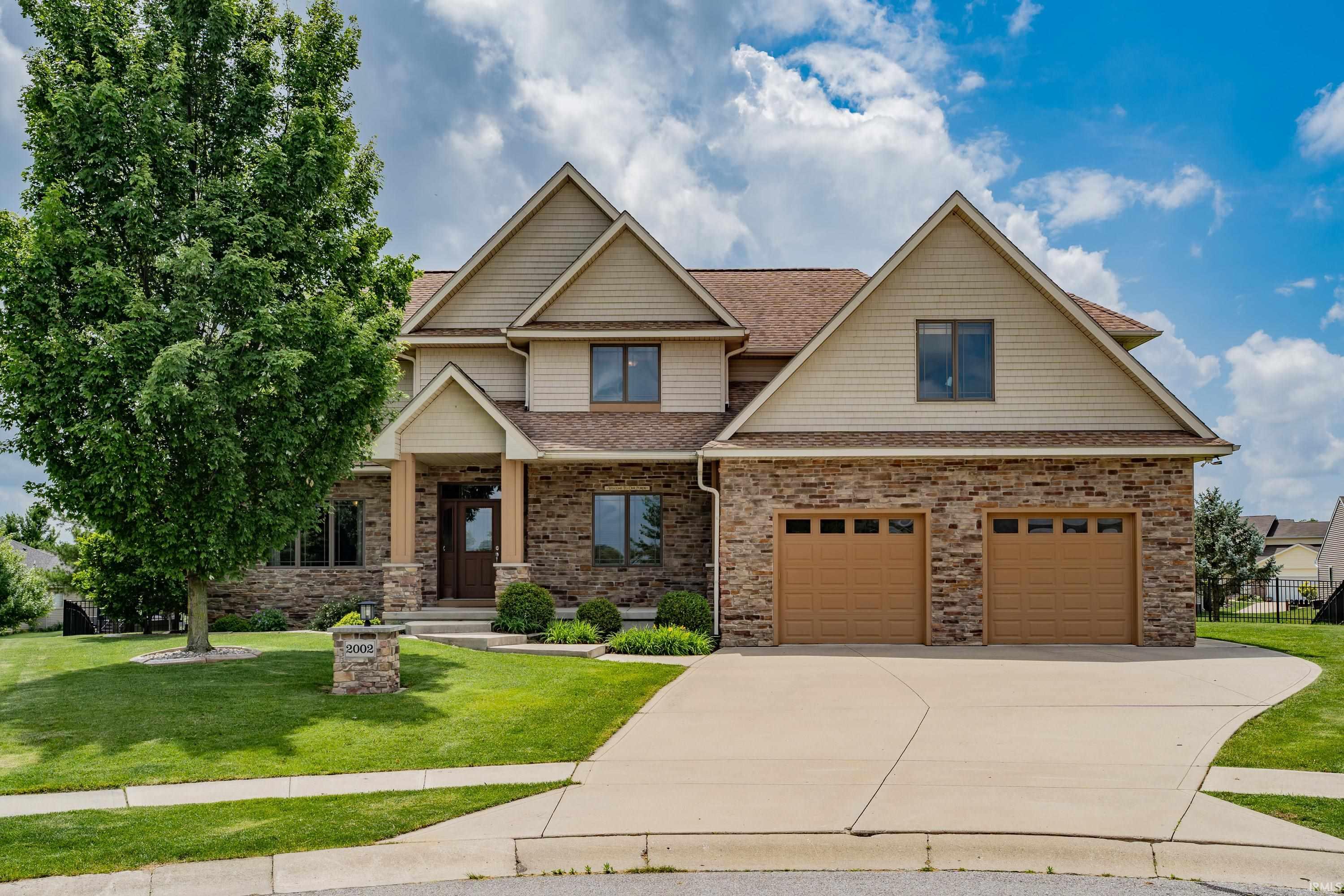 2002 Falcon Ridge Court Fort Wayne IN 46845