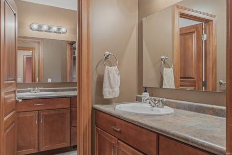 2002 Falcon Ridge Court Fort Wayne IN 46845