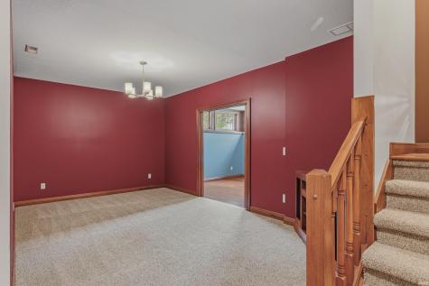 2002 Falcon Ridge Court Fort Wayne IN 46845