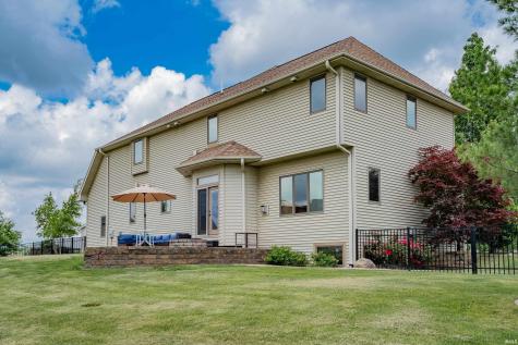 2002 Falcon Ridge Court Fort Wayne IN 46845