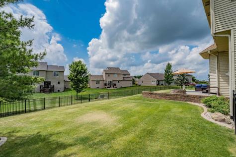 2002 Falcon Ridge Court Fort Wayne IN 46845