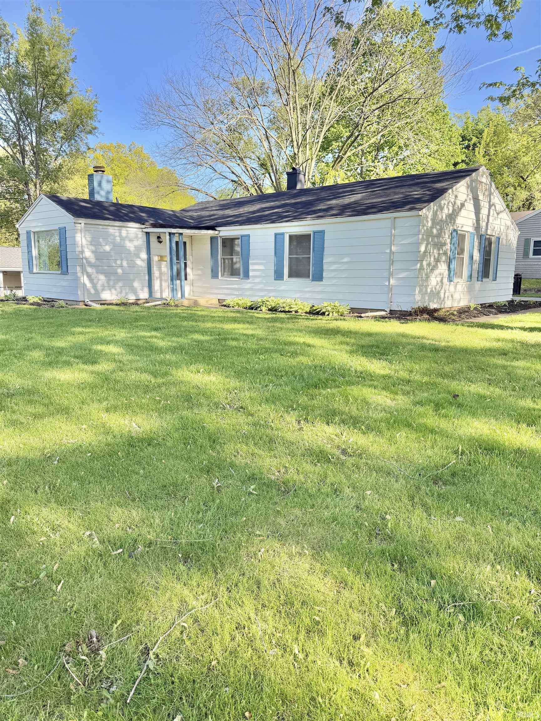 1708 Altgeld Street South Bend IN 46614