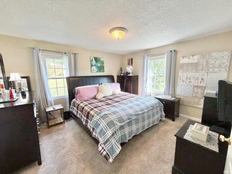 69 E Todd Drive Washington IN 47501