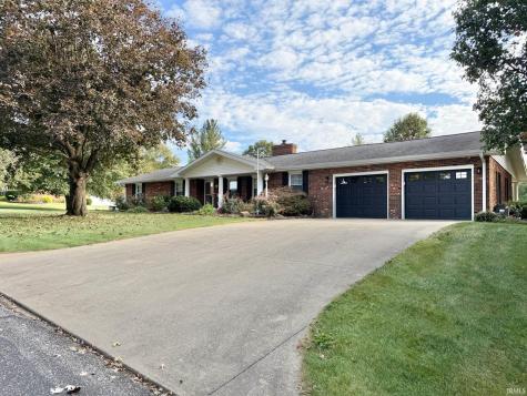 69 E Todd Drive Washington IN 47501