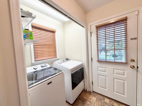 69 E Todd Drive Washington IN 47501