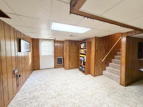 69 E Todd Drive Washington IN 47501