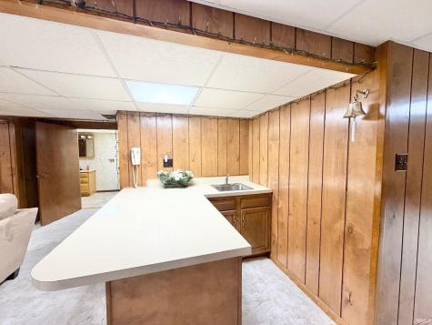 69 E Todd Drive Washington IN 47501