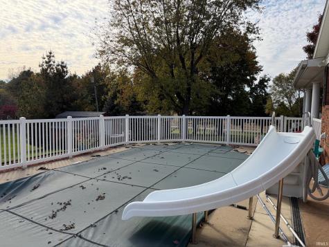 69 E Todd Drive Washington IN 47501