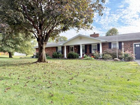69 E Todd Drive Washington IN 47501