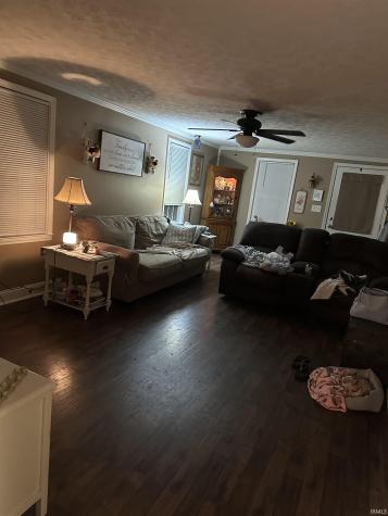 719 Schroeder Lane Evansville IN 47712