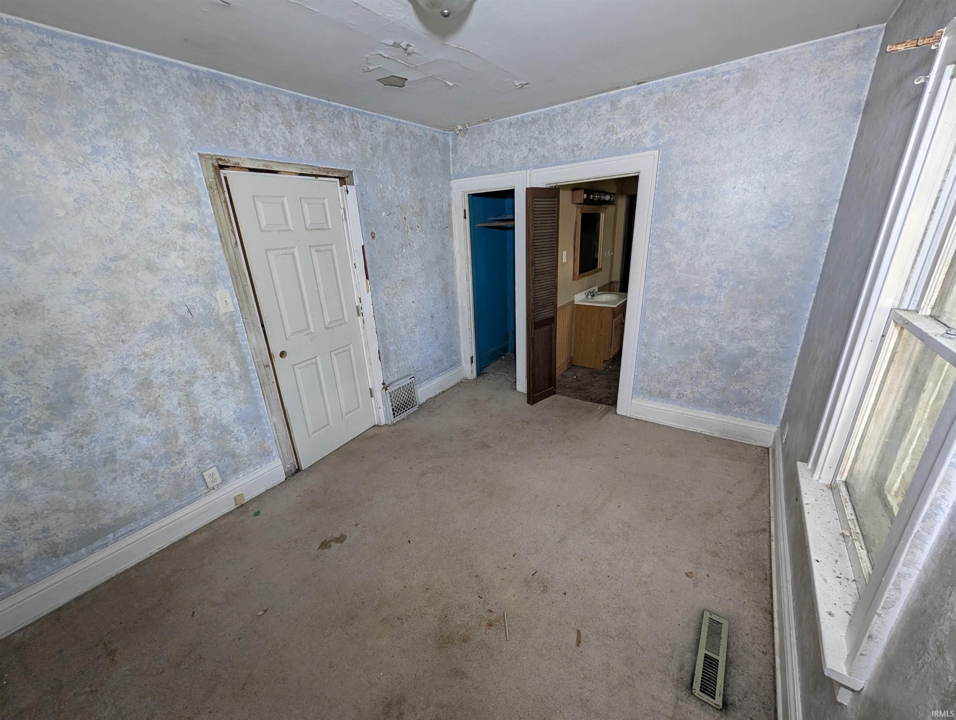 1209 S 26th Street South Bend IN 46615