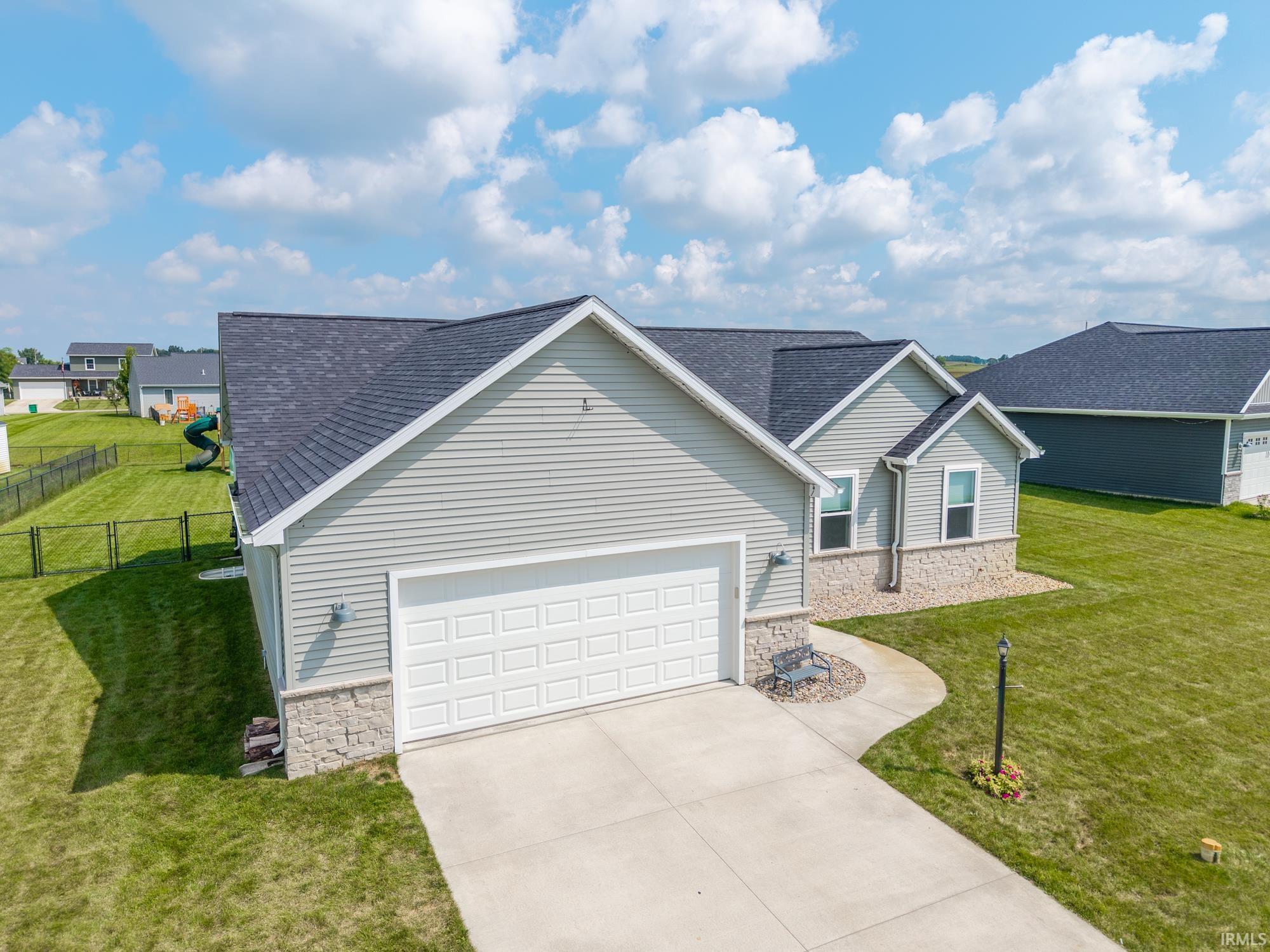12825 Sunfish Drive Middlebury IN 46540